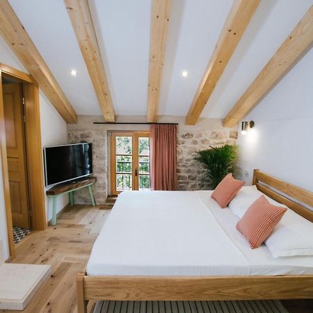 Franka Hotell Trogir Exteriör bild