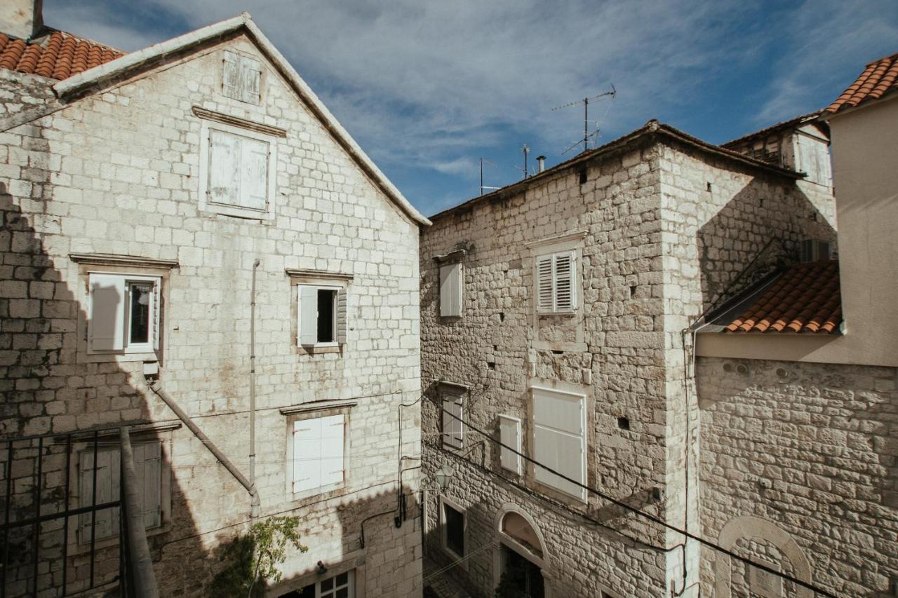 Franka Hotell Trogir Exteriör bild