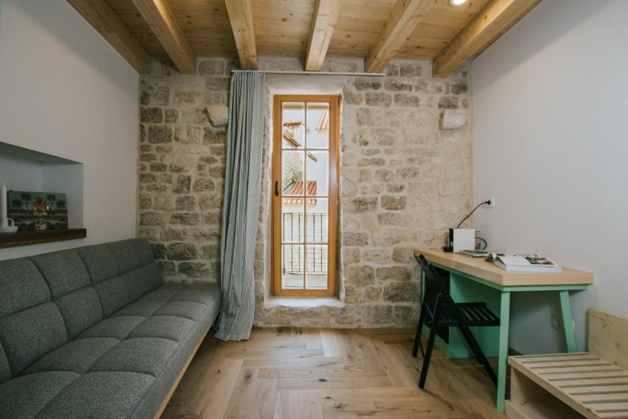 Franka Hotell Trogir Exteriör bild