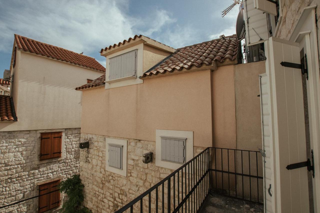 Franka Hotell Trogir Exteriör bild