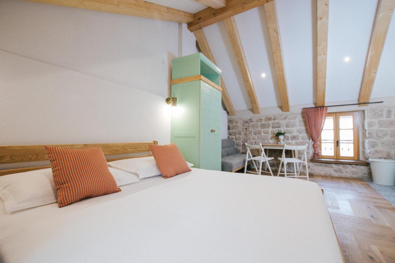 Franka Hotell Trogir Exteriör bild