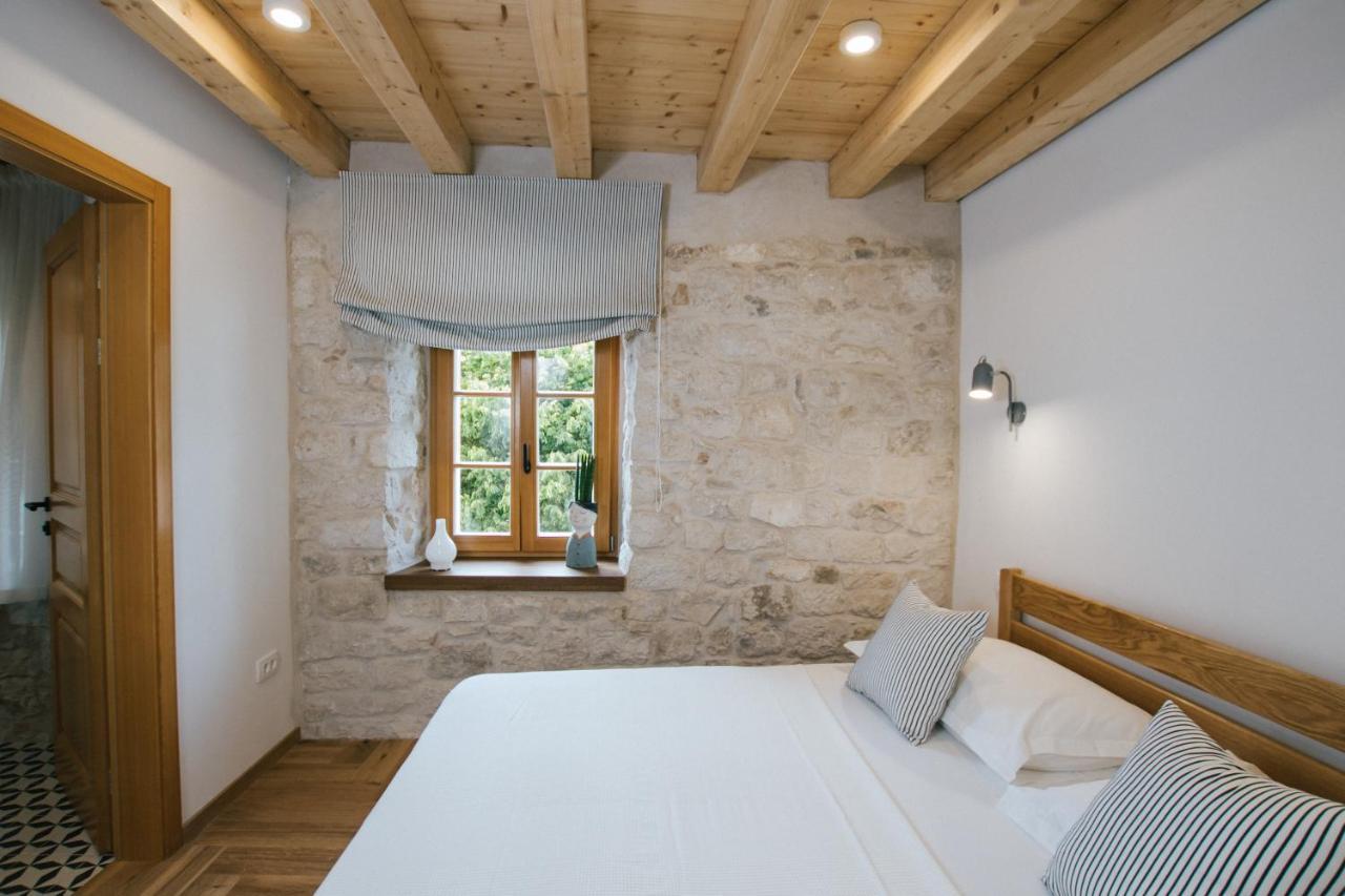 Franka Hotell Trogir Exteriör bild