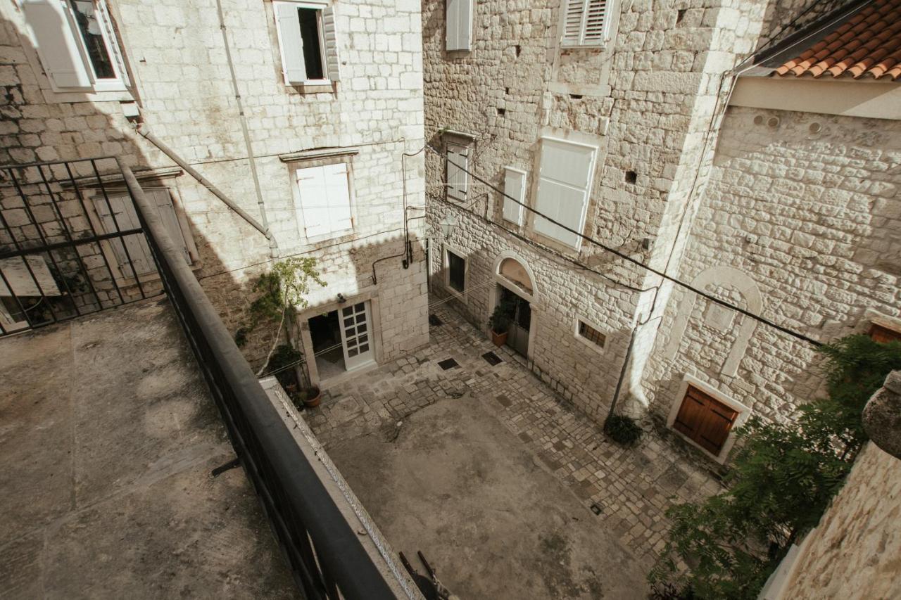 Franka Hotell Trogir Exteriör bild