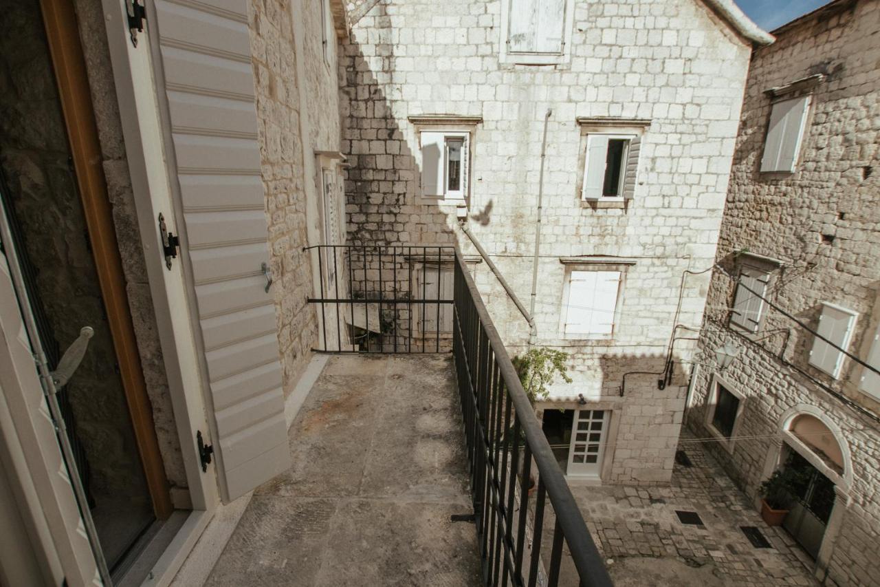Franka Hotell Trogir Exteriör bild