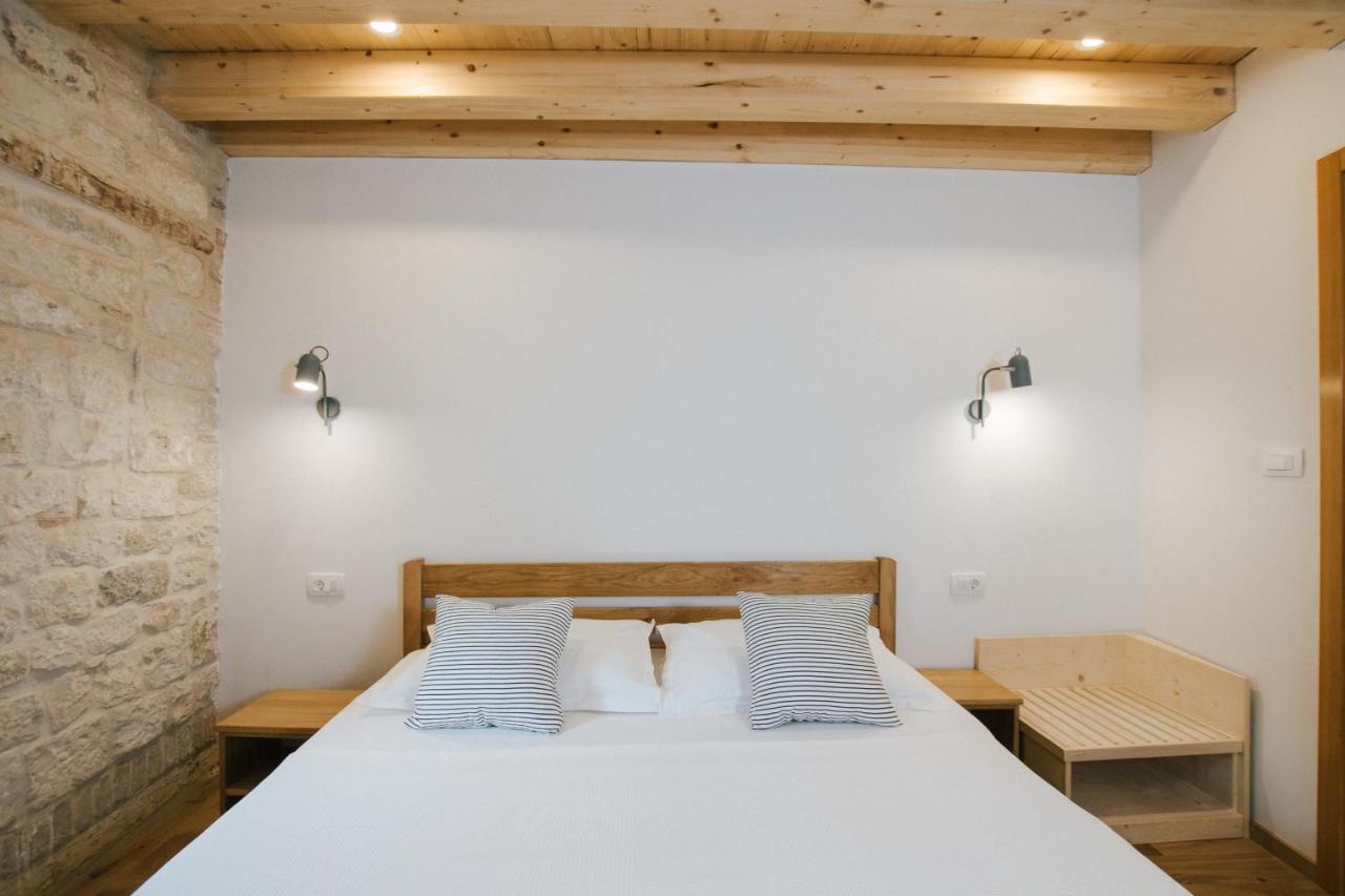 Franka Hotell Trogir Exteriör bild