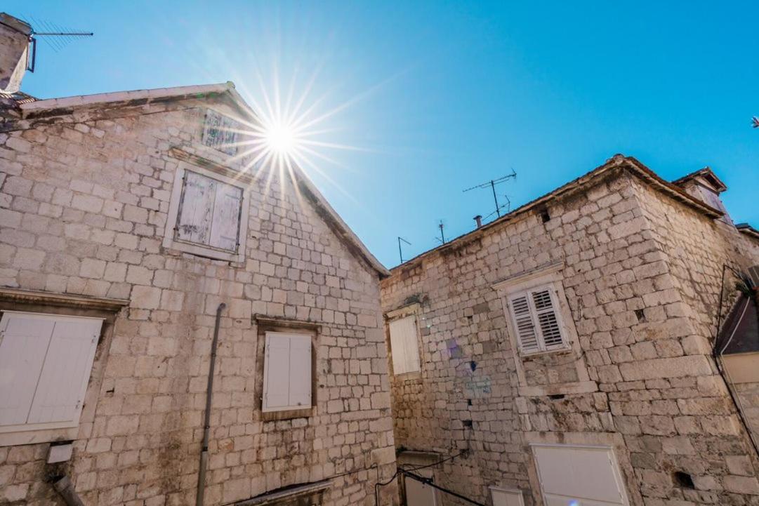 Franka Hotell Trogir Exteriör bild